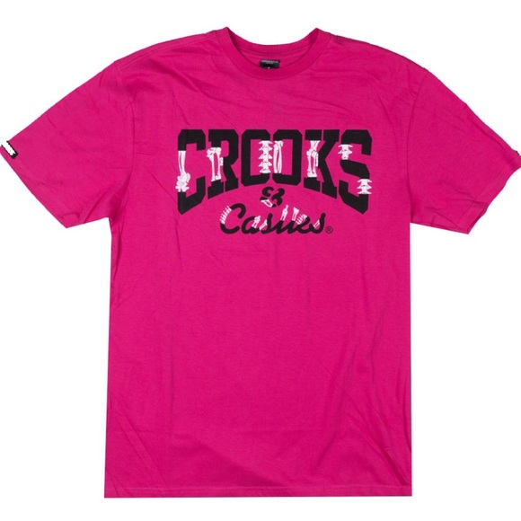 CROOKS & CASTLES GRAPHIC T-SHIRT | HOT PINK | NEW/NWT!!💓🖤🦴 - Picture 1 of 4